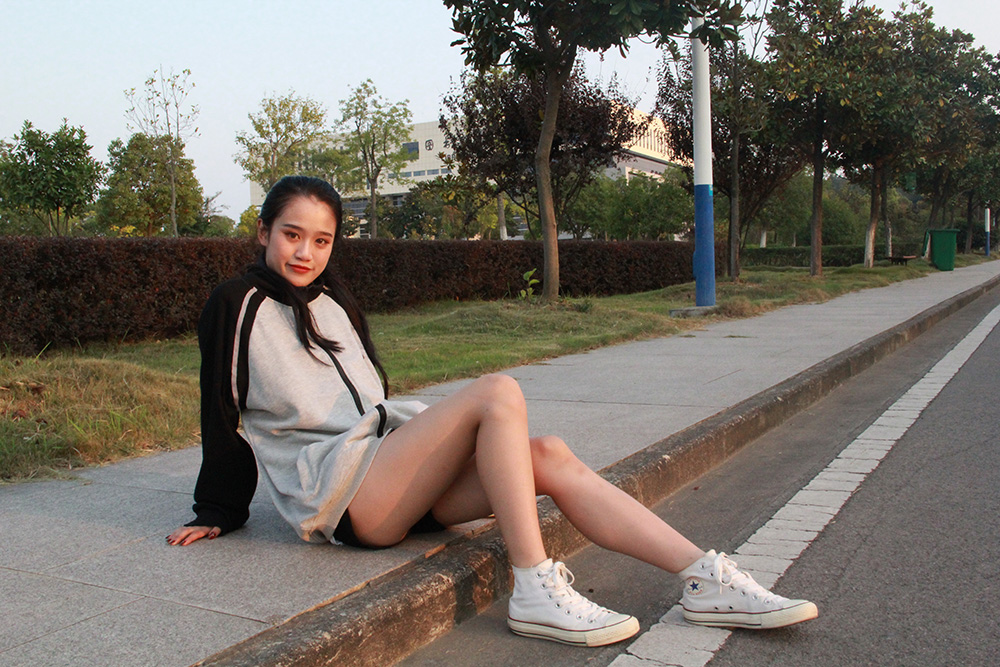 《最爱帆布鞋》摄影写真图片合集